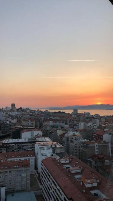 Apartamento Centrico Y Moderno Con Vistas A La Ria Vigo Exteriör bild
